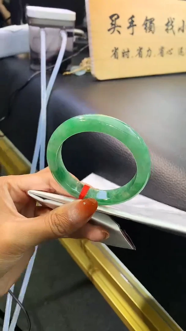 未镶嵌手镯翡翠天然缅甸A货翡翠手镯75