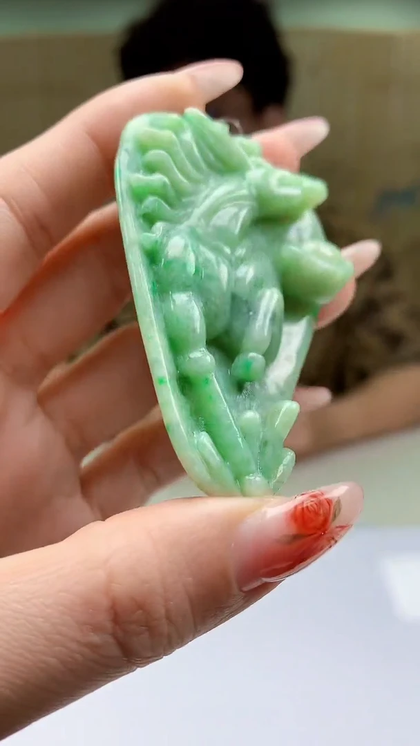【闪购商品】定制翡翠未镶嵌4688ty-毛货挂件26