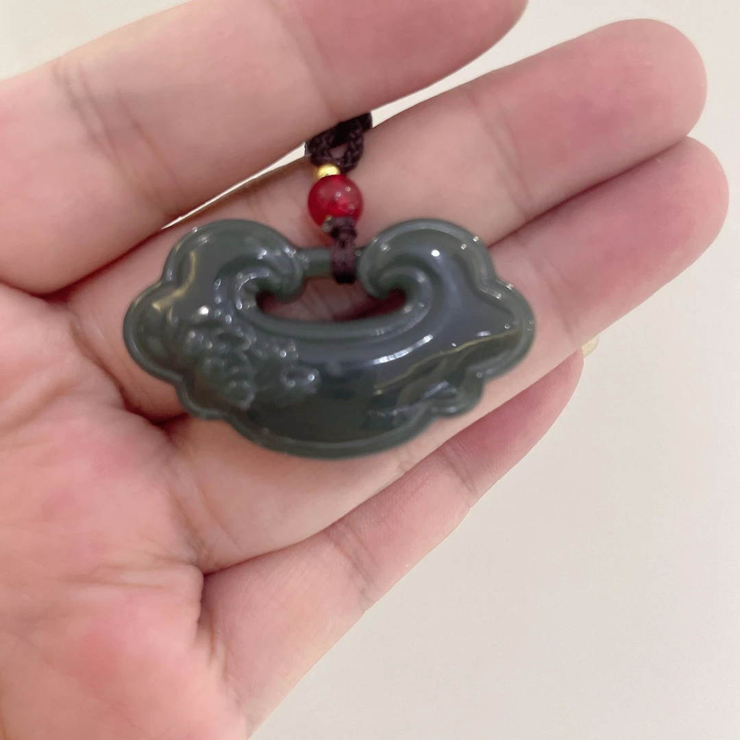 天然和田玉挂件（如意锁）904   多样发一