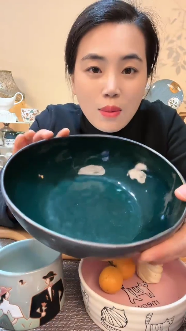 【闪购商品】瓷片8英寸元宝碗 微瑕介意勿拍