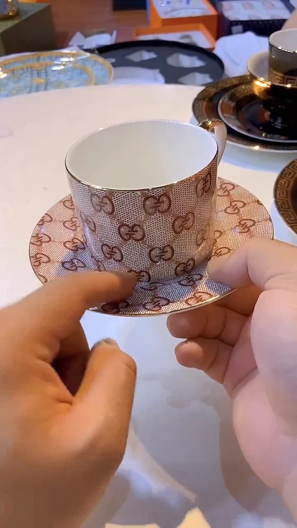 鸿辉家品牌瓷器，京东包邮！