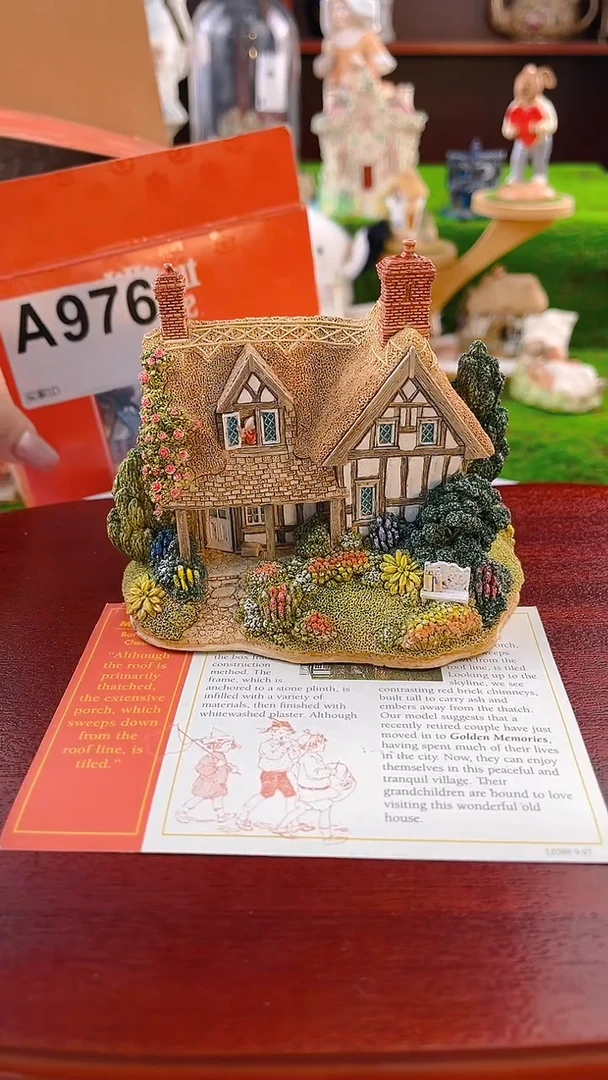 【闪购商品】紫砂茶宠Lilliput中古微缩建筑a976