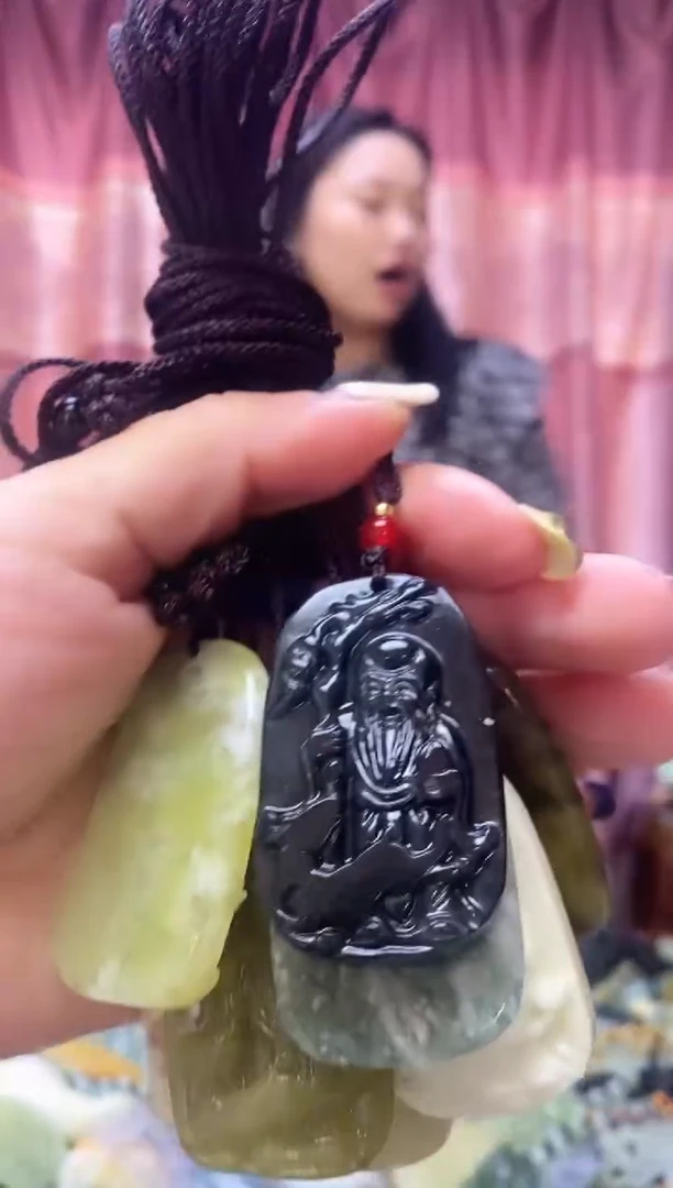 未镶嵌岫玉吊坠多样性发其中之一  挂坠