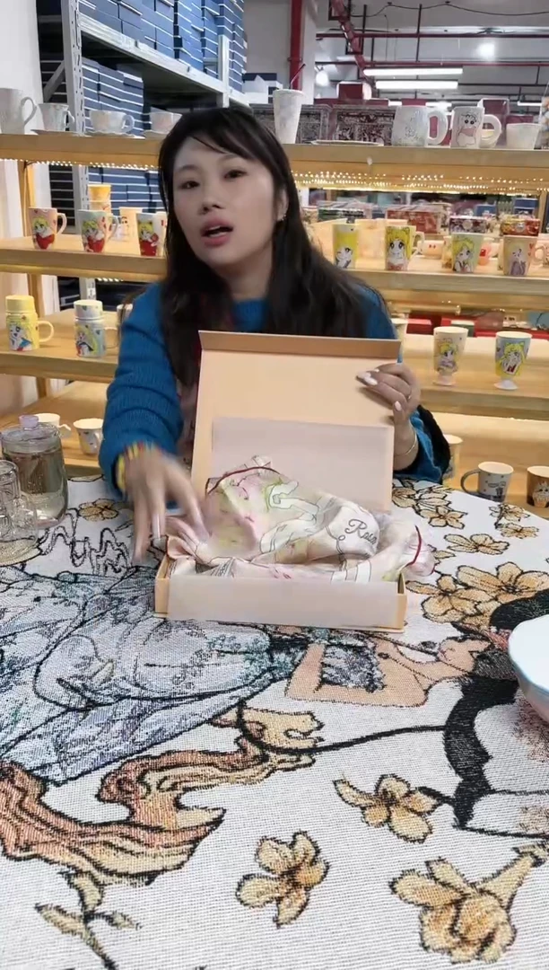 【闪购商品】瓷L024-------------