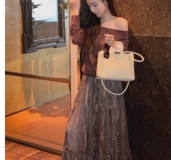 2025春季新款网红同款洋气气质韩版爆款套装两件套aosm