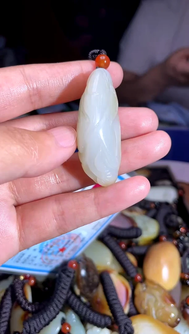 和田玉未镶嵌挂件1