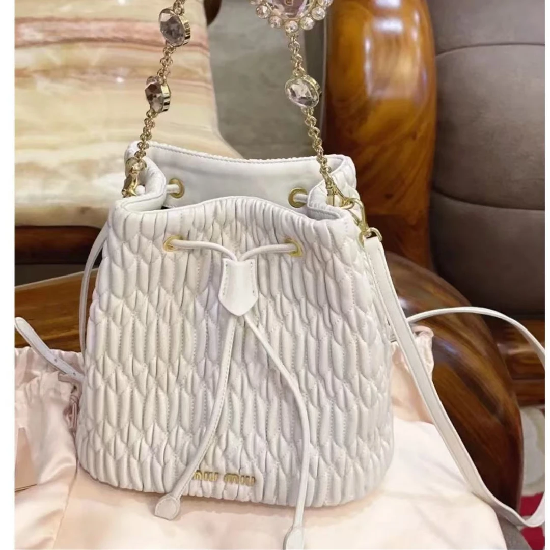 95新 MIU MIU/缪缪 胖虎安安/缪缪/95新/公价0/箱包/B2508150107