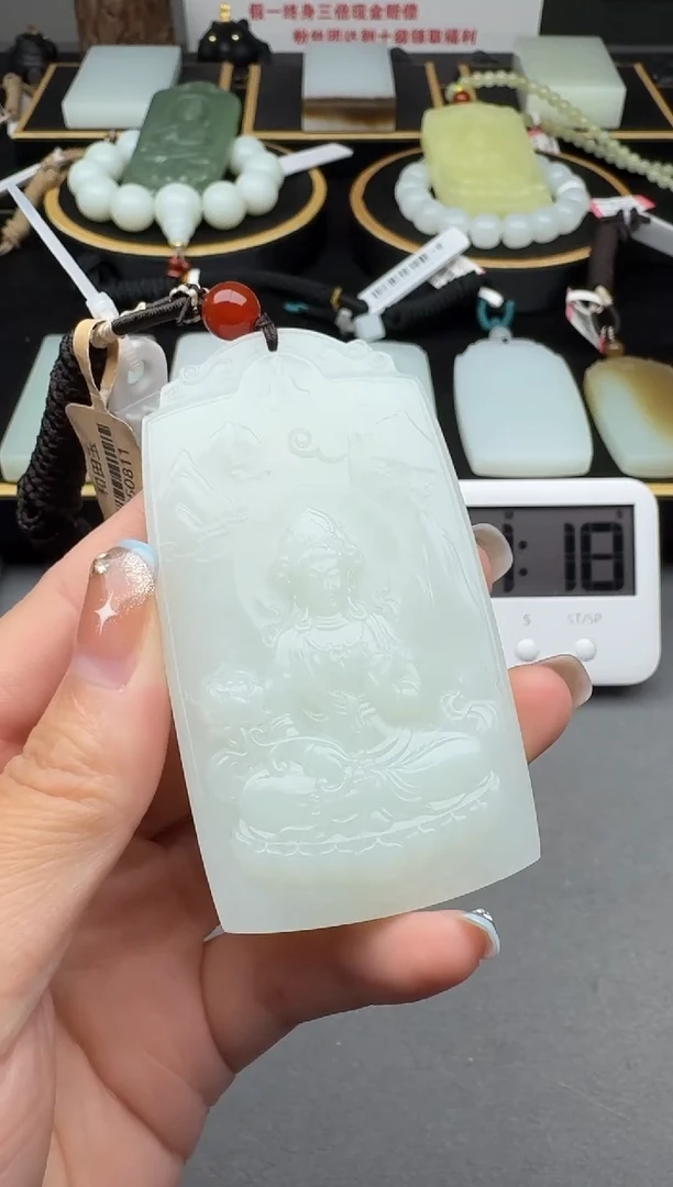 颈饰未镶嵌和田玉3