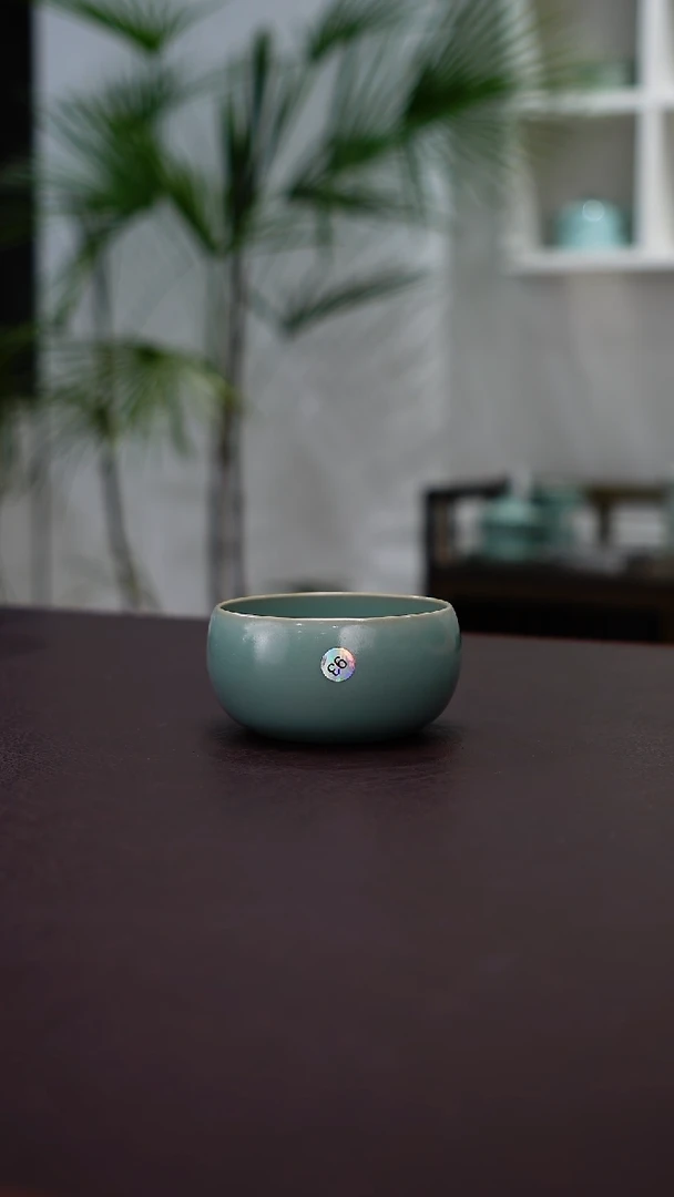 93号杨字款天蓝无纹精品禅定杯 ~鱼