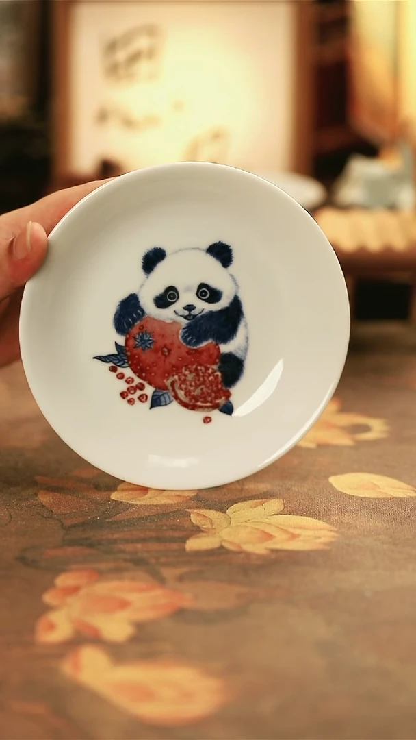 壶承可可爱爱大熊猫