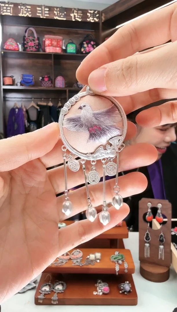 【闪购商品】织绣129蚩梦苗族古绣