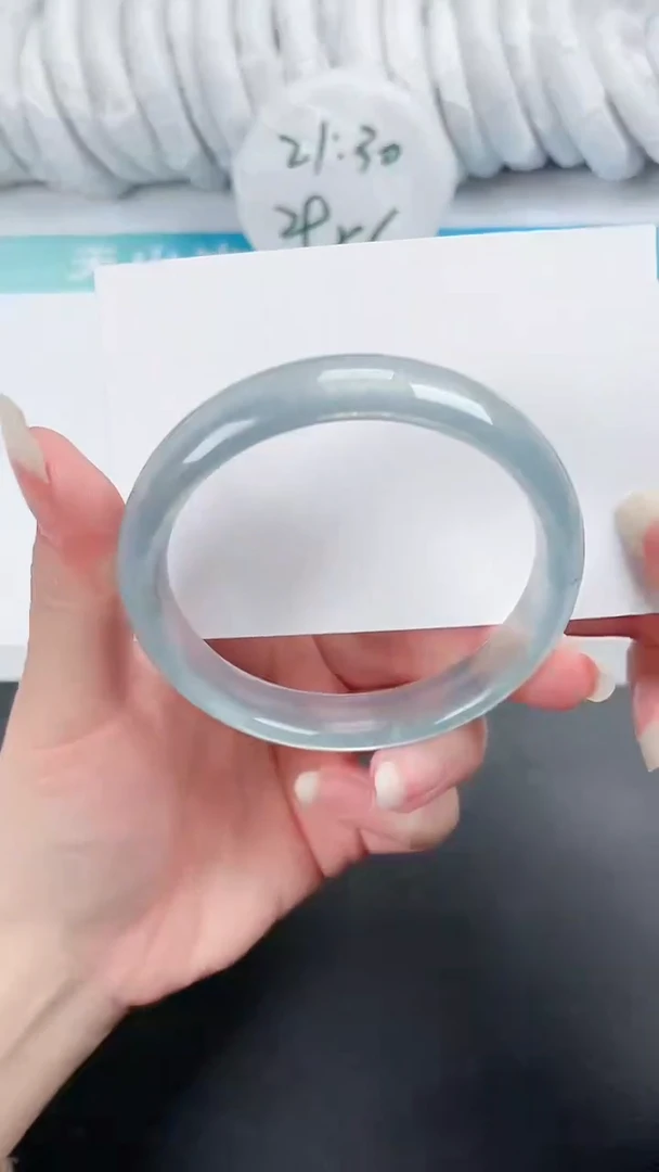 【闪购商品】石英质玉手镯未镶嵌175-59.2