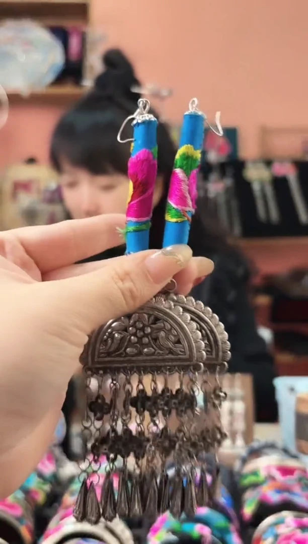 织绣艺枝独绣手工饰品151