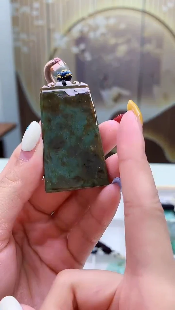 未镶嵌定制翡翠4898lr-毛货挂件40