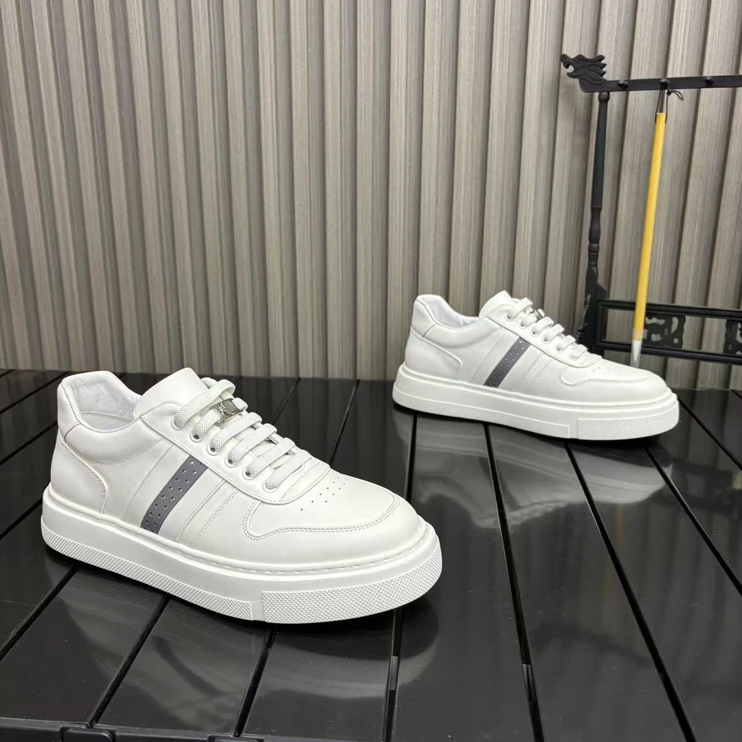 2025年早春新款百搭男潮精致轻奢高级感时尚高端轻奢真皮男士潮鞋