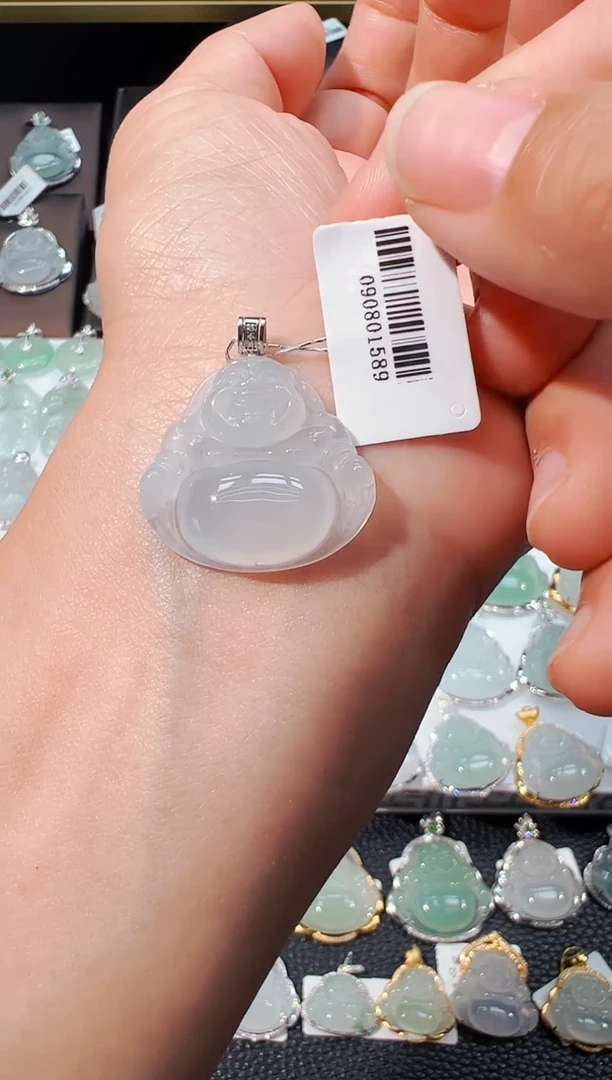 吊坠(不含链)18K金镶嵌翡翠佛公吊坠1589