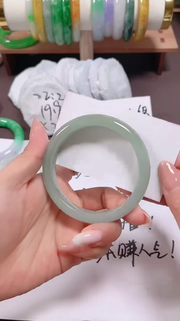 无非金属缅料手镯118