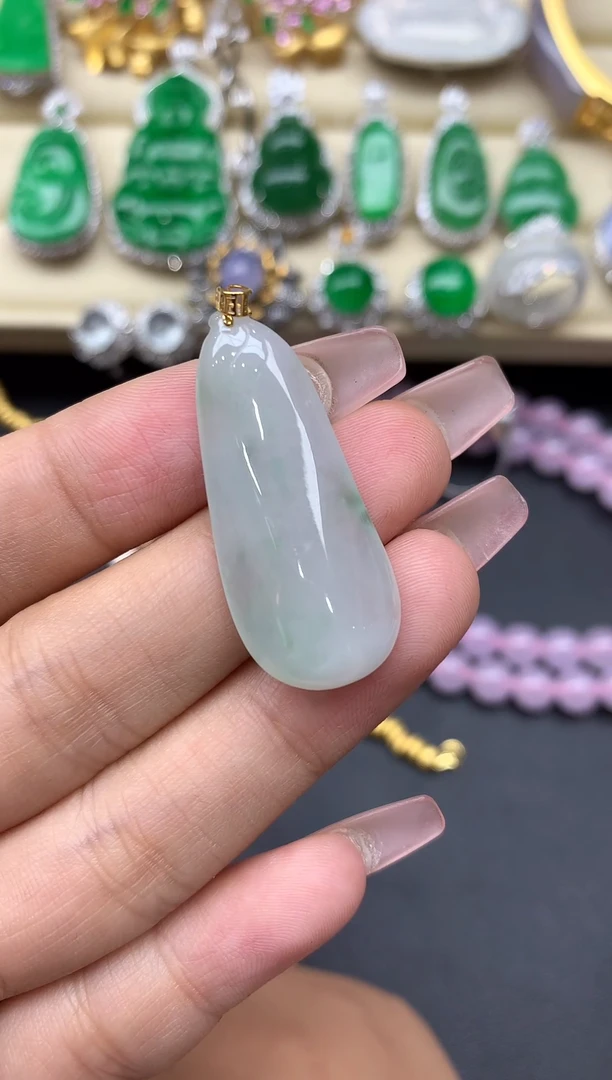 颈饰18K金镶嵌翡翠54-中国好珍宝