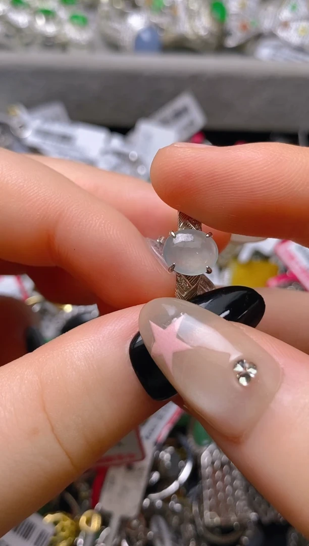 银S925镶嵌戒指翡翠 百内无证书