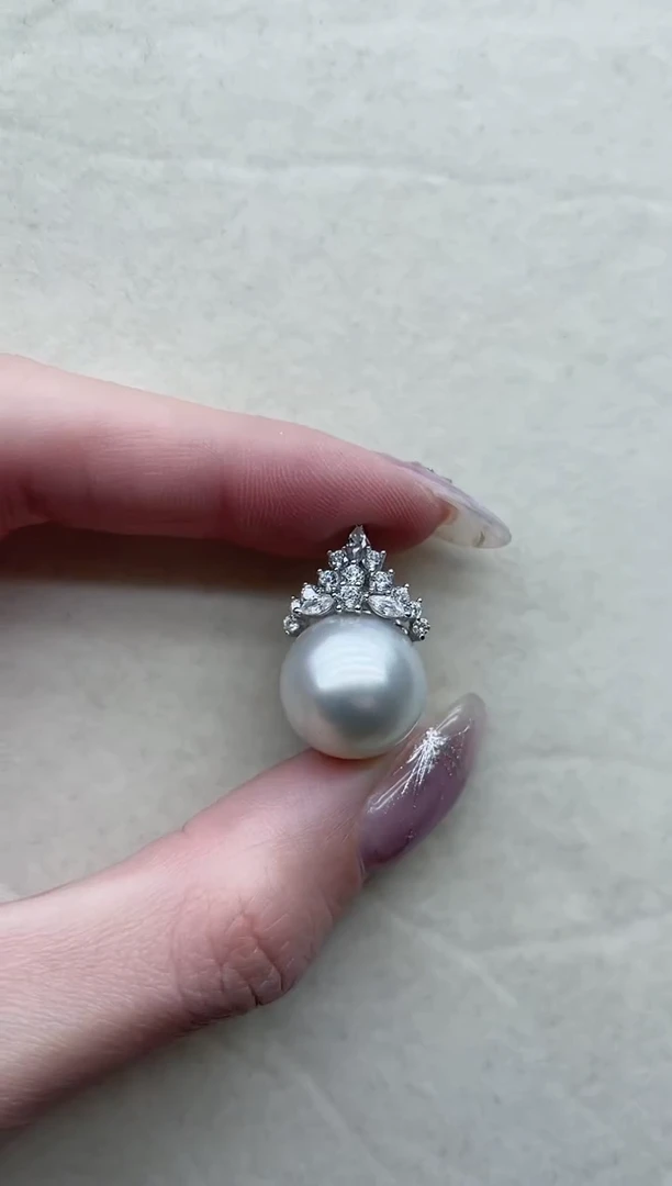 【闪购商品】海水珍珠吊坠银S925镶嵌Y63