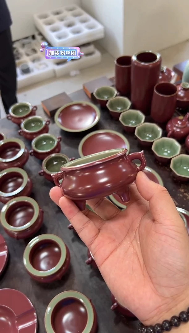 （预售）陈慧芳柴烧晓色云开弥耳炉