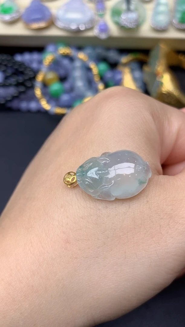 颈饰18K金镶嵌翡翠29-雪姐翡翠天天见