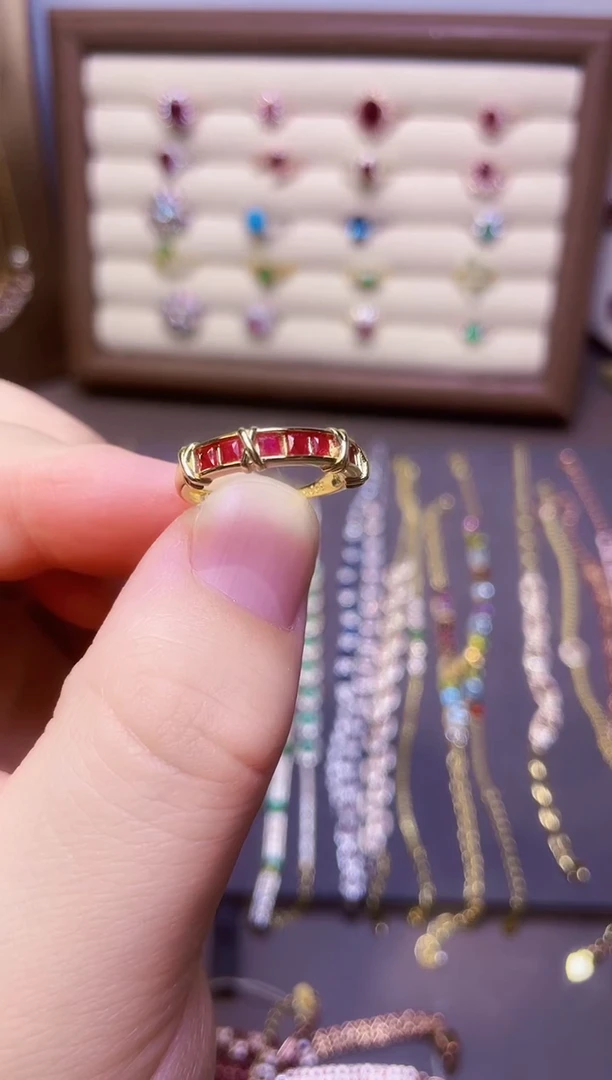 【闪购商品】红宝石戒指银S925镶嵌一枚