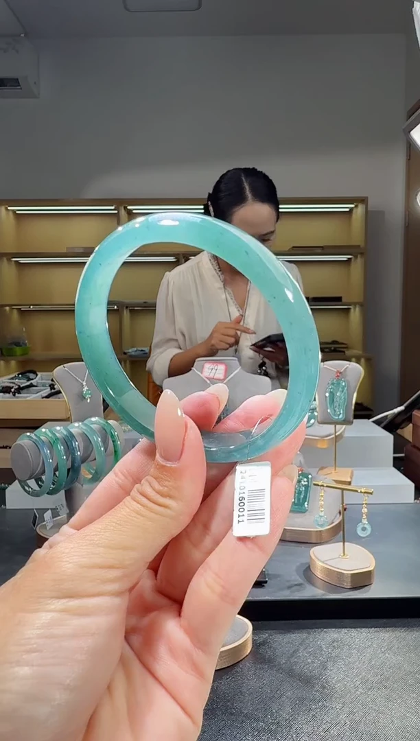 未镶嵌手镯翡翠59圈