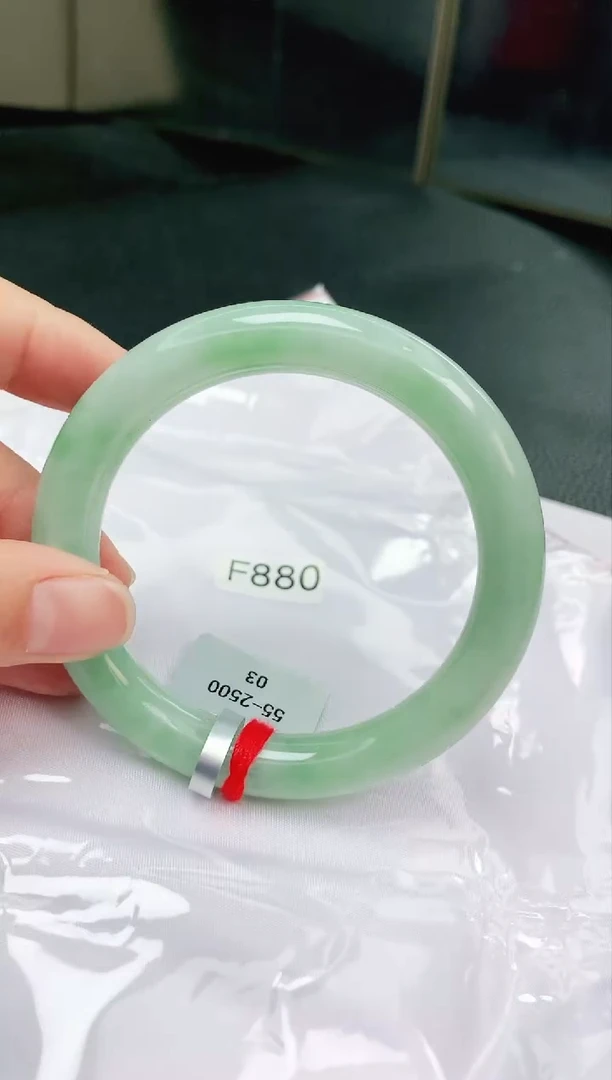 未镶嵌手镯翡翠缅甸天然A货翡翠手镯