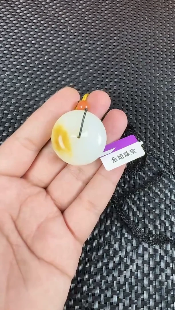 【闪购商品】和田玉吊坠未镶嵌约33MM一口糖