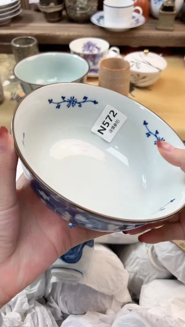 瓷片小*子  572