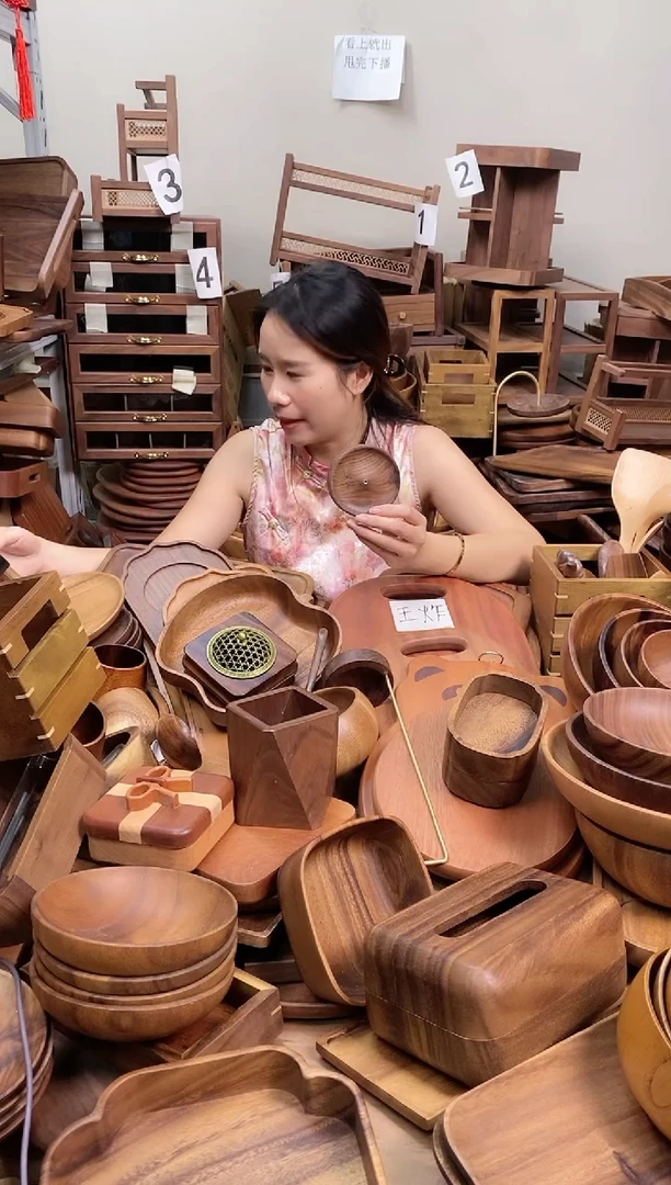 北美黑胡桃木圆形线香底座
