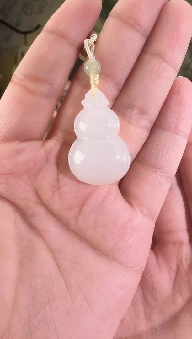 和田玉未镶嵌颈饰随型 xp