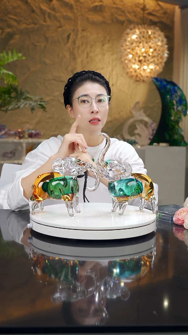 设计款大象摆件一对