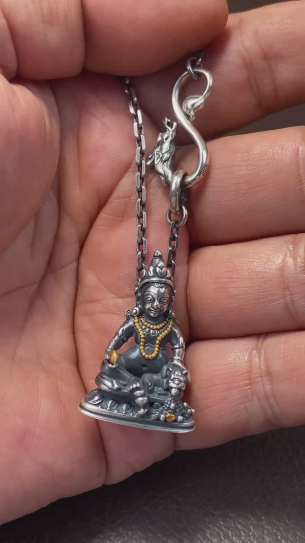 【闪购商品】诺拉（多样性发货，发其一）