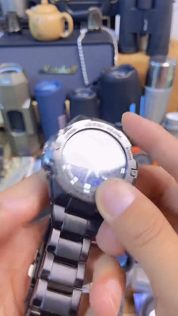 瓷片闪购商品，如图所示