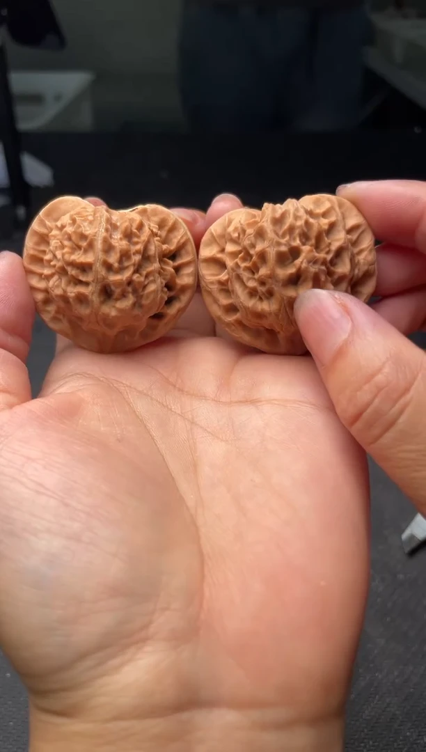 把件文玩核桃w57  宫灯   42
