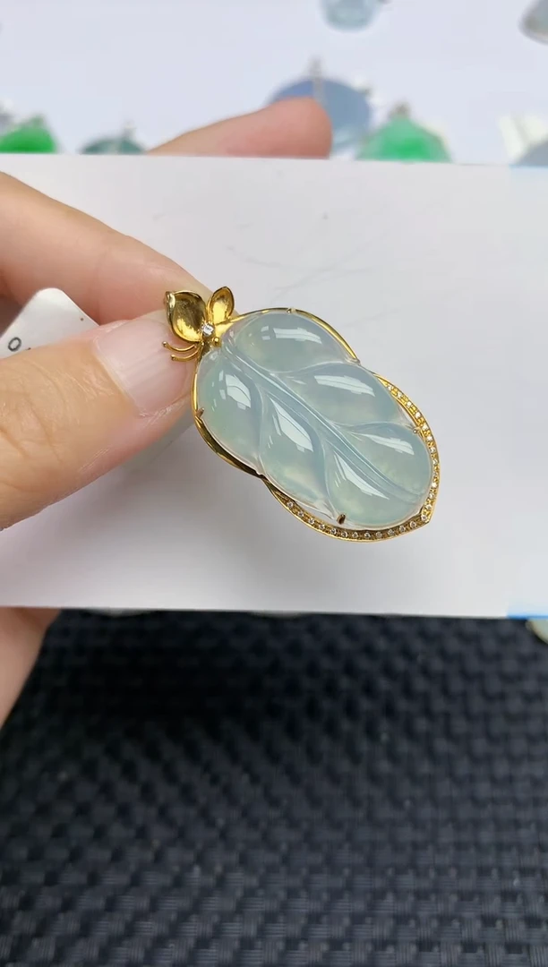 翡翠18K金镶嵌颈饰天然缅甸A货翡翠百元以上9元证书费自理