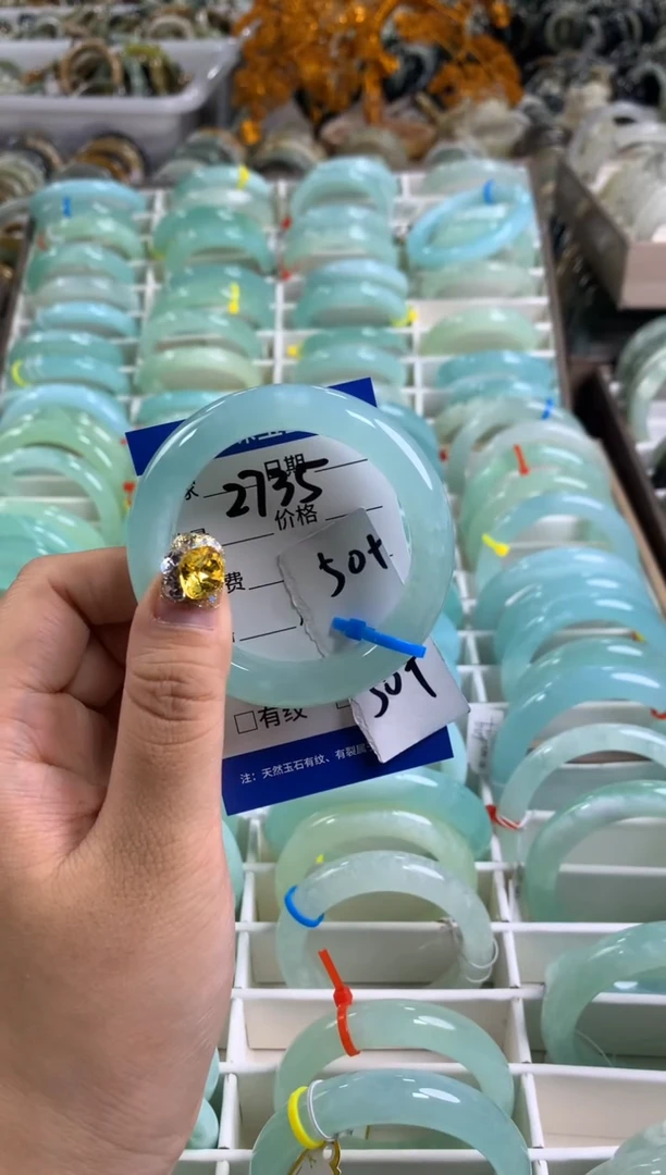 【闪购商品】蛇纹石玉手镯未镶嵌2735