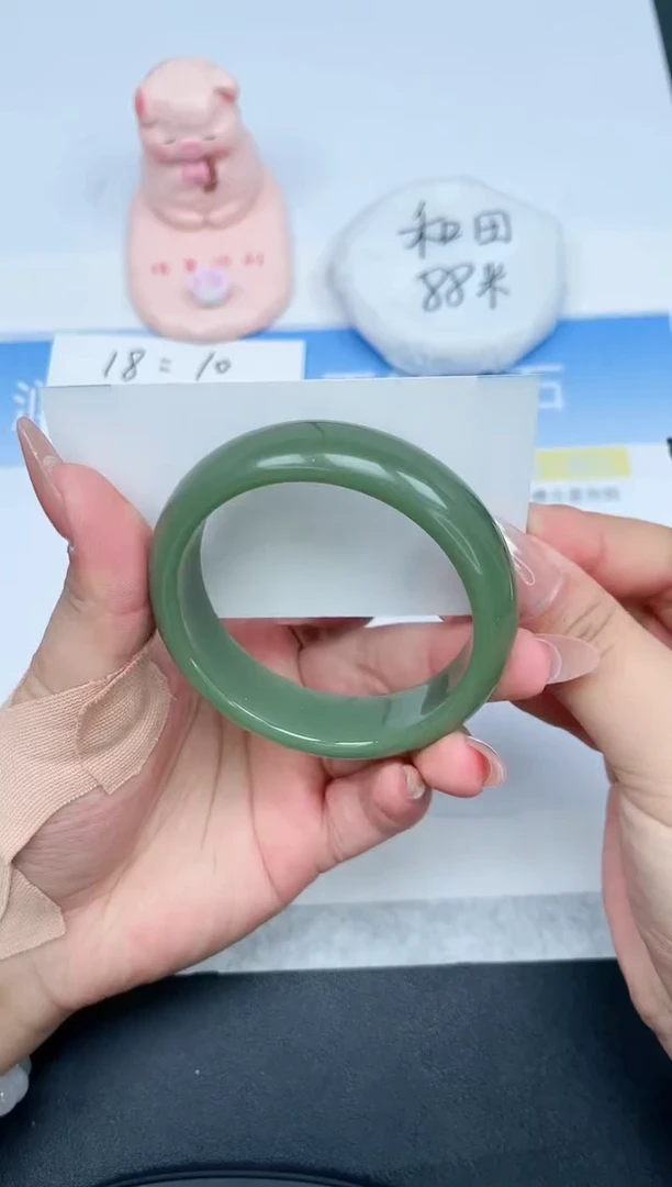 【闪购商品】石英质玉手镯未镶嵌15-56.5