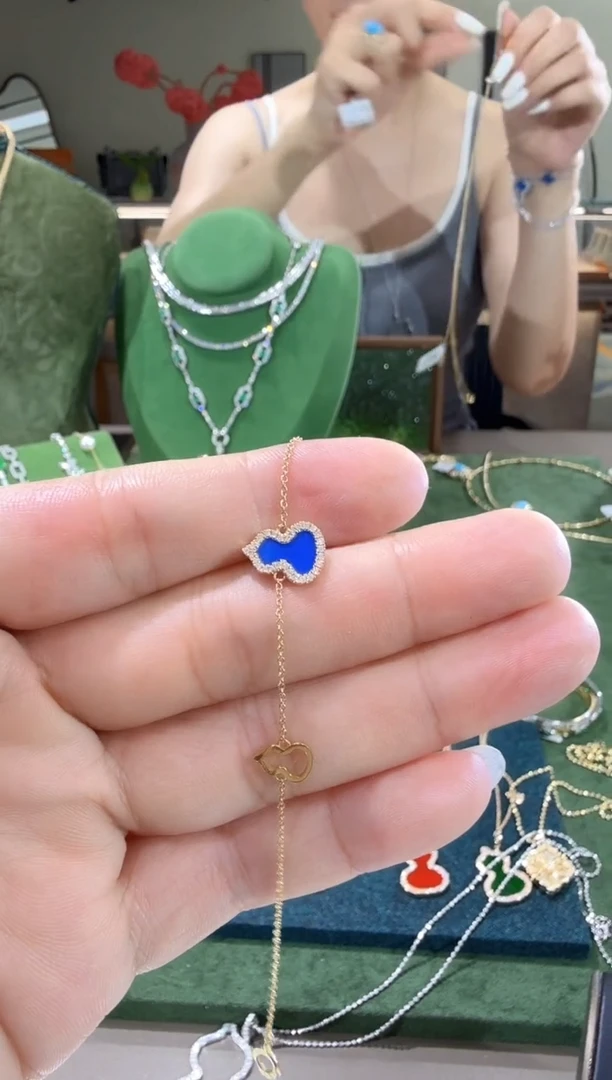 手链18K金镶嵌钻石A**可手链