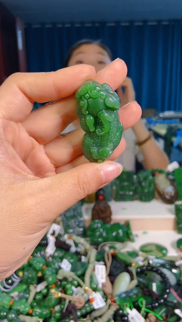 和田玉未镶嵌挂件1