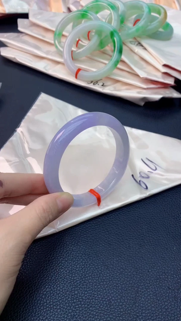 未镶嵌手镯翡翠0181609457