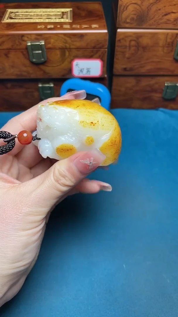 【闪购商品】和田玉把件未镶嵌和田玉