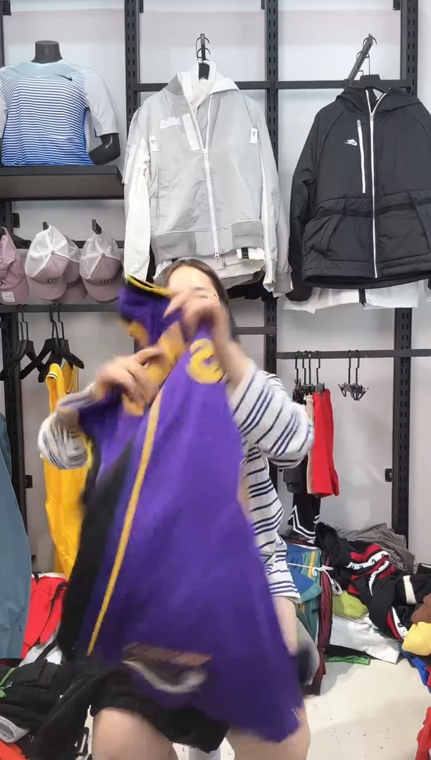 2331编码  耐克卫衣服饰过款为准 尺码