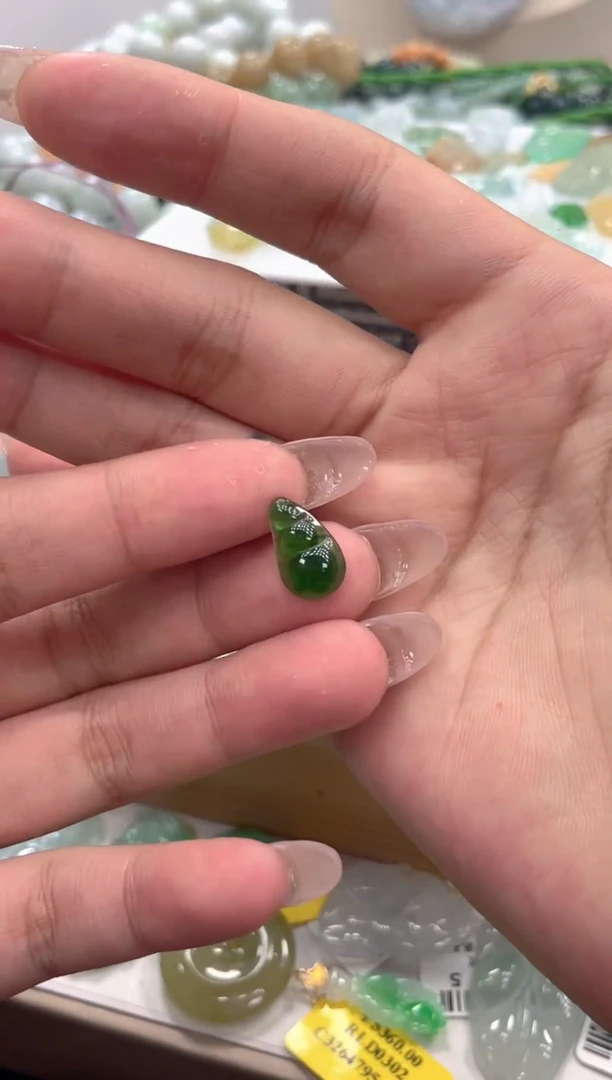 颈饰未镶嵌翡翠075多样性发货