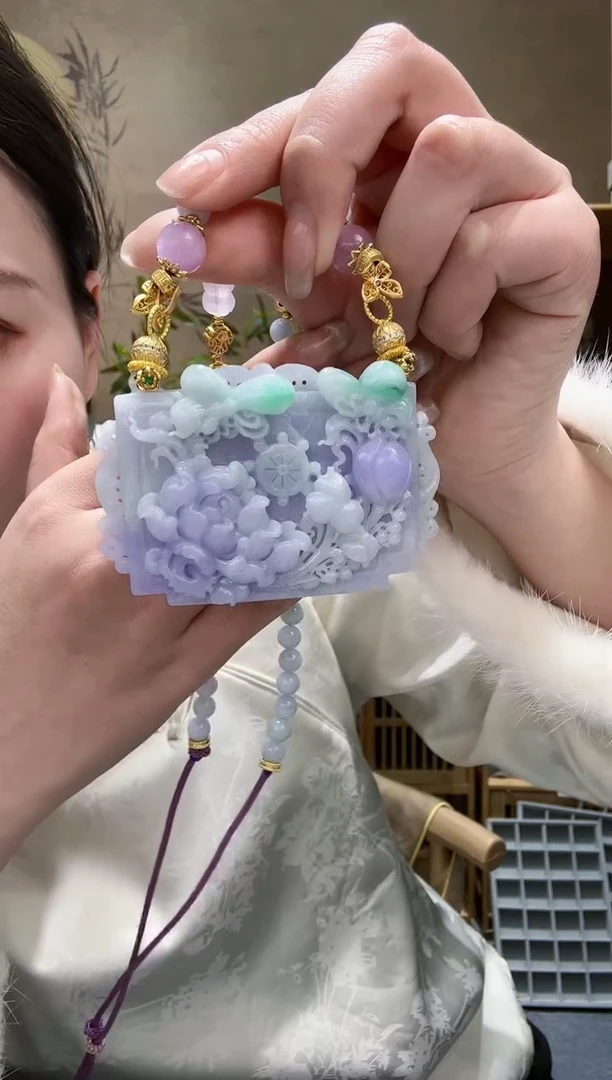 【闪购商品】翡翠颈饰未镶嵌吊坠