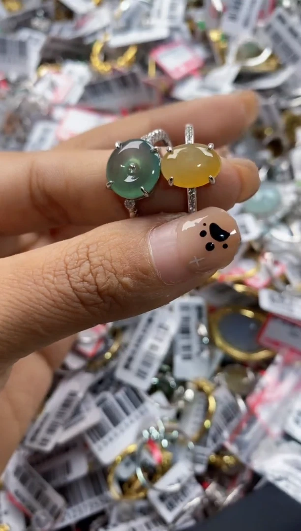 银S925镶嵌戒指翡翠11 11 11       1