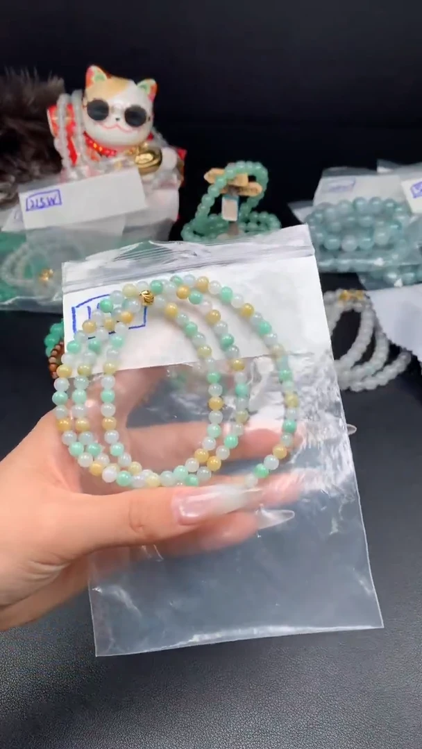 未镶嵌挂件翡翠33