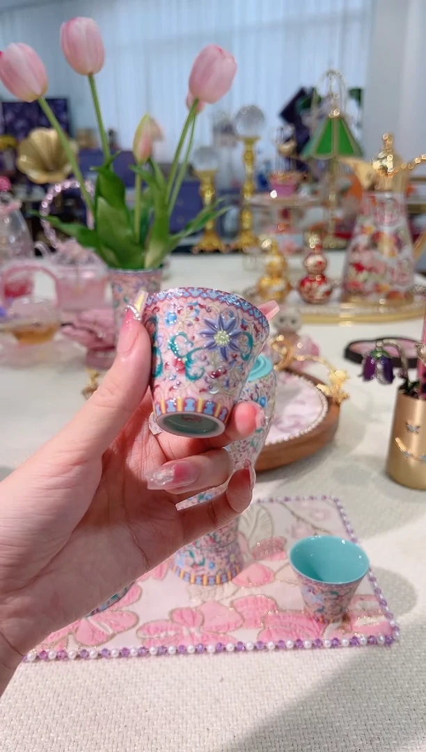 花开 斗笠杯 （花瓶杯）